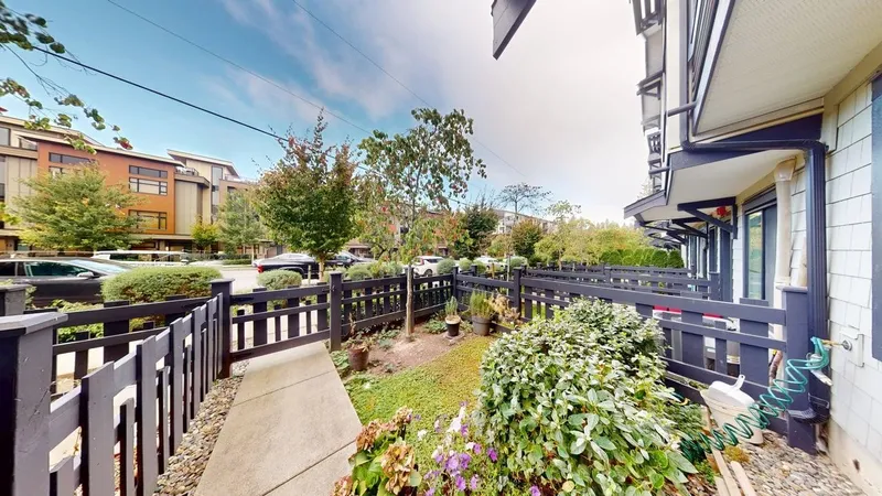 97 8570 204 STREET - photo 3 of 25