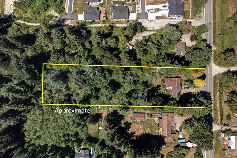999 REED ROAD - photo 3 of 31