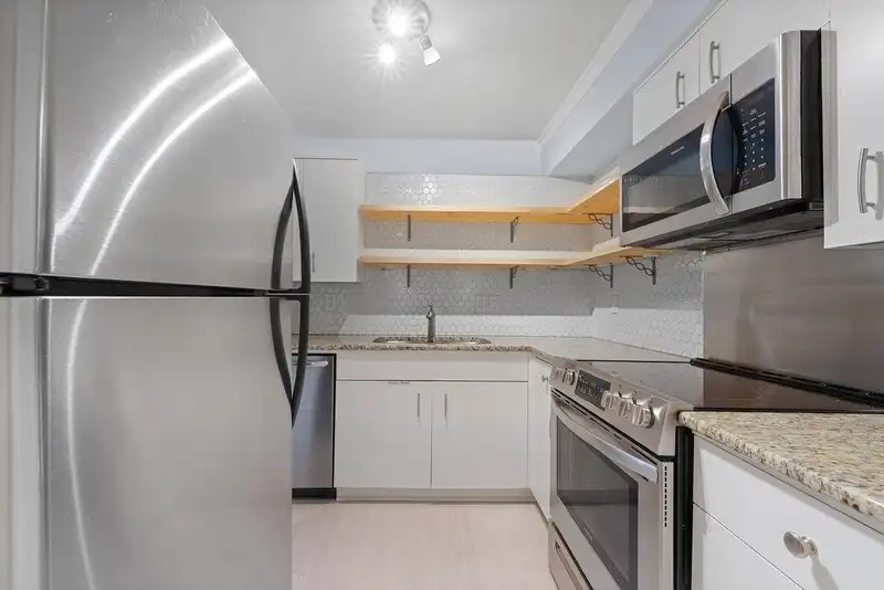 203 1665 ARBUTUS STREET - photo 3 of 14