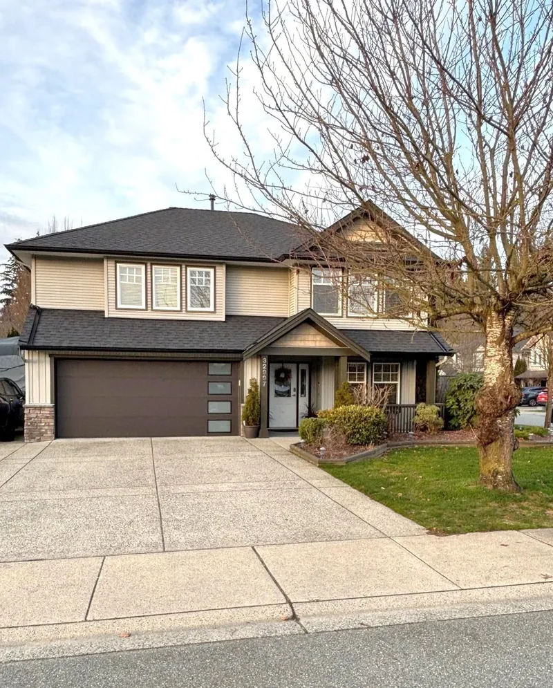 32997 DESBRISAY AVENUE - photo 2 of 25