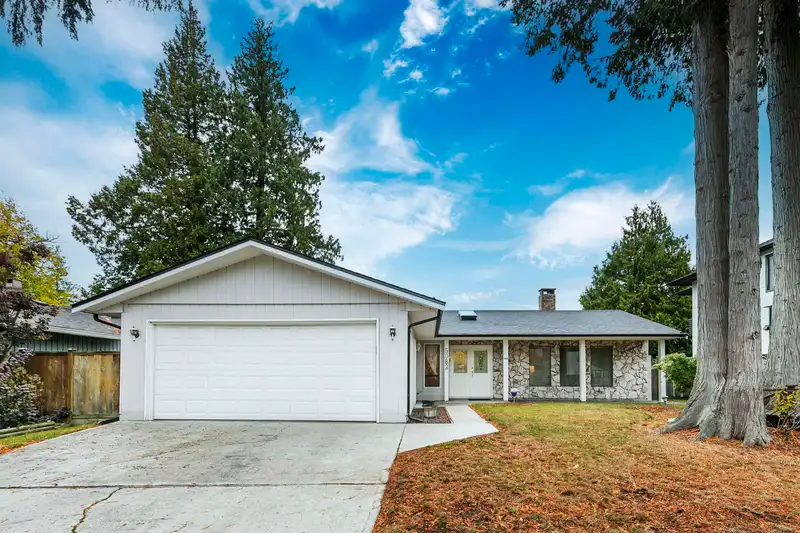 5083 2ND AVENUE - photo 1 of 22