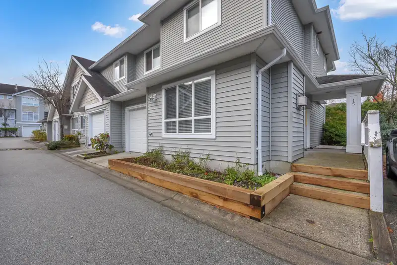 15 12128 68 AVENUE - photo 3 of 31