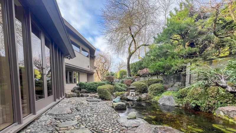 2388 SW MARINE DRIVE - photo 3 of 25