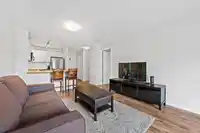 312 315 KNOX STREET - thumbnail 3