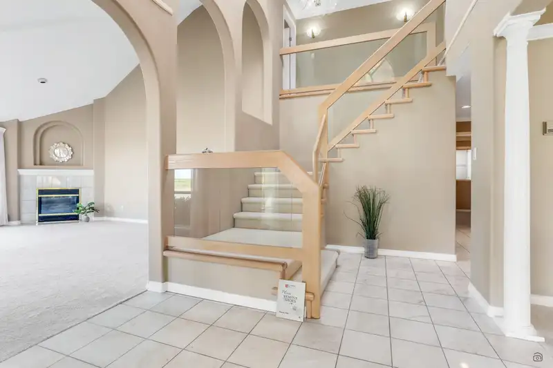 3500 RIVER ROAD - photo 4 of 34