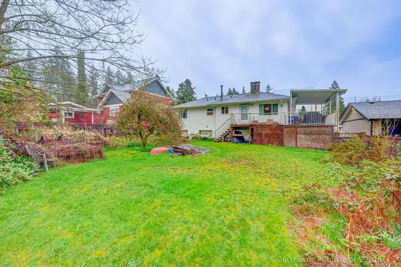 729 ACCACIA AVENUE - photo 1 of 25