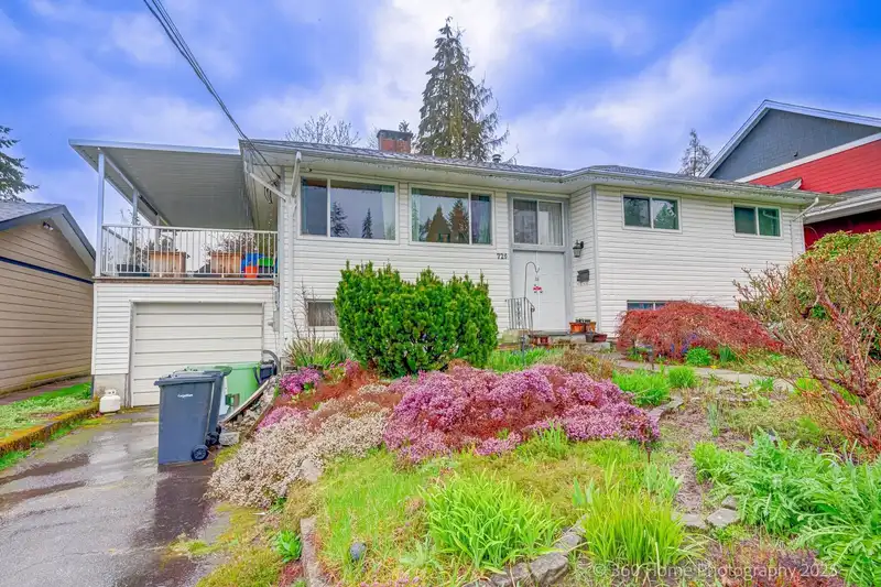 729 ACCACIA AVENUE - photo 3 of 25