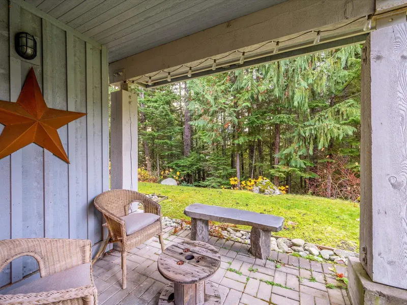 24 4661 BLACKCOMB WAY - photo 4 of 23