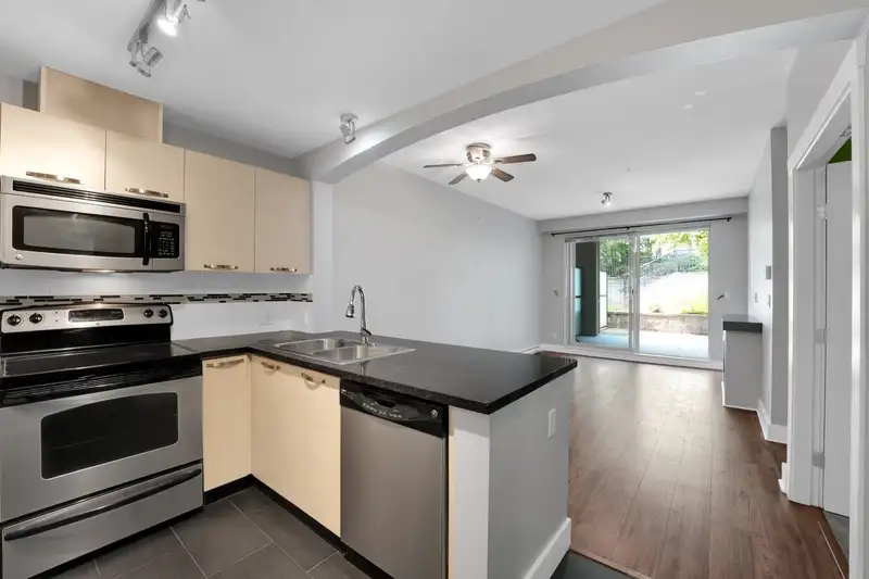 207 7428 BYRNEPARK WALK - photo 1 of 28