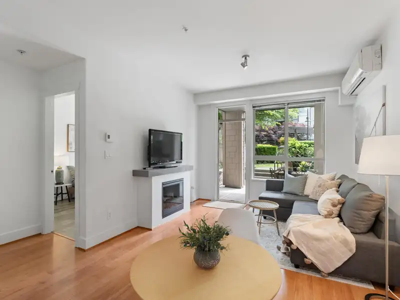 208 7428 BYRNEPARK WALK - photo 1 of 21
