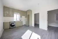 3259 E 46TH AVENUE - thumbnail 36