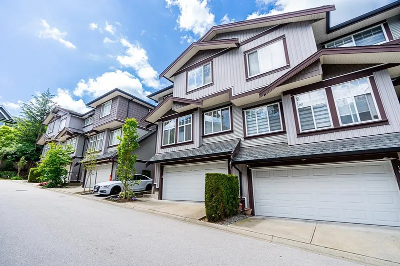 17 14462 61A AVENUE - photo 2 of 25