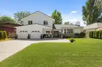4934 12 AVENUE - thumbnail 1
