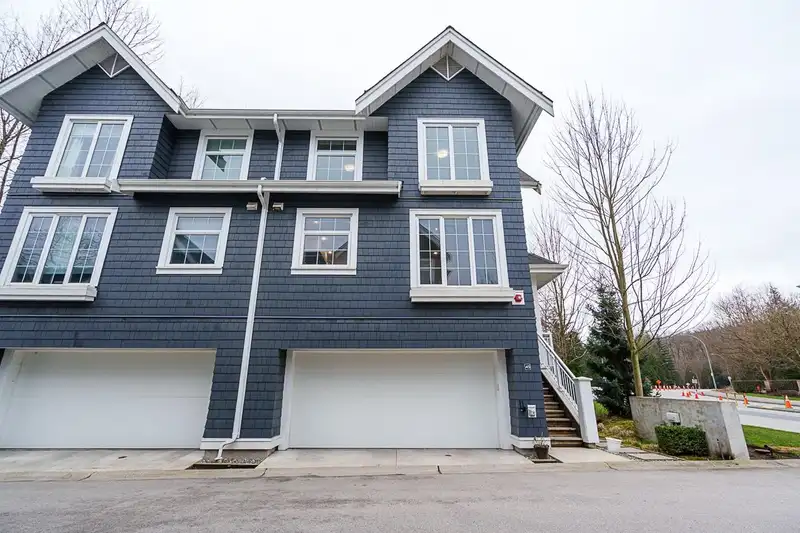 45 2560 PITT RIVER ROAD - photo 2 of 31