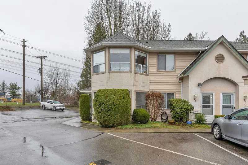 47 3380 GLADWIN ROAD - photo 1 of 25