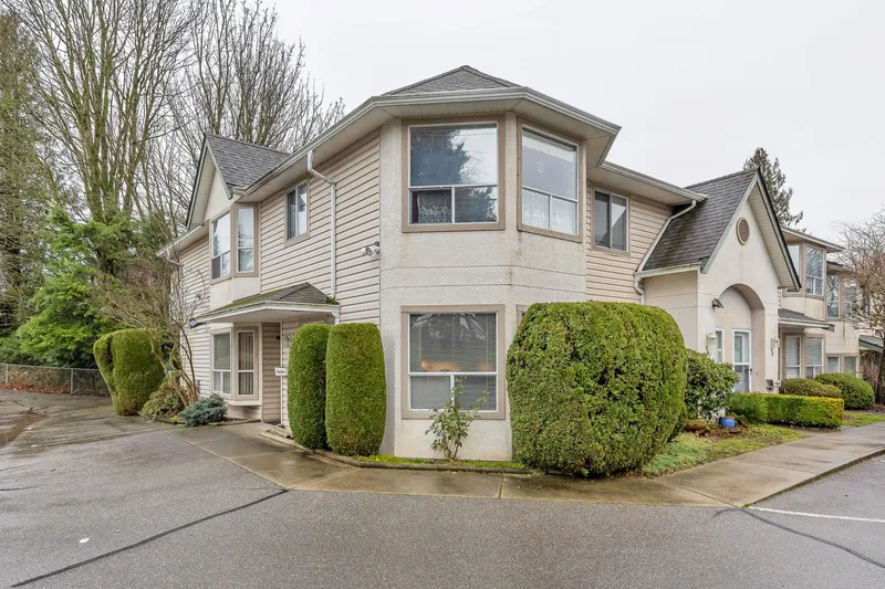 47 3380 GLADWIN ROAD - photo 2 of 25