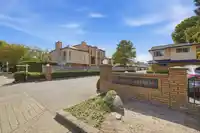38 7691 MOFFATT ROAD - thumbnail 33