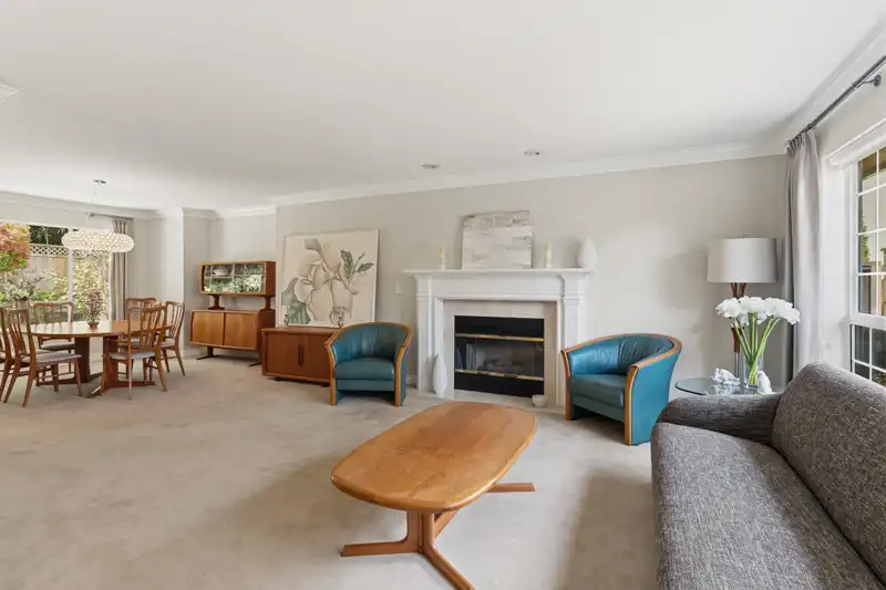 2465 BERTON PLACE - photo 3 of 35