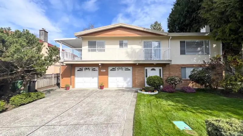 6671 GAINSBOROUGH DRIVE - photo 2 of 29