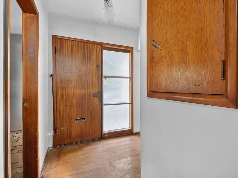 3325 E 49TH AVENUE - photo 2 of 22