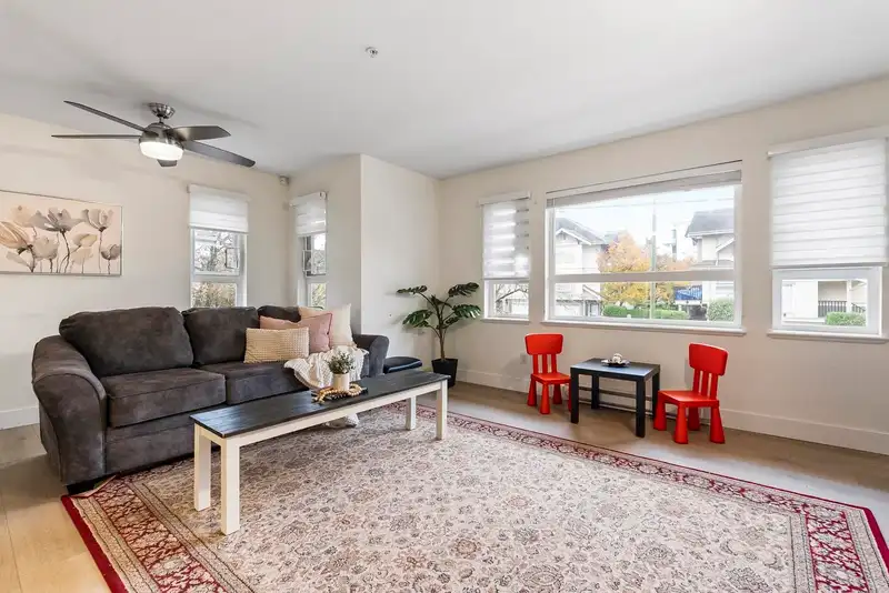 18 5355 201A STREET - photo 3 of 35