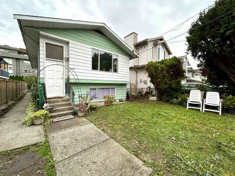 2342 KELLY AVENUE - photo 1 of 9