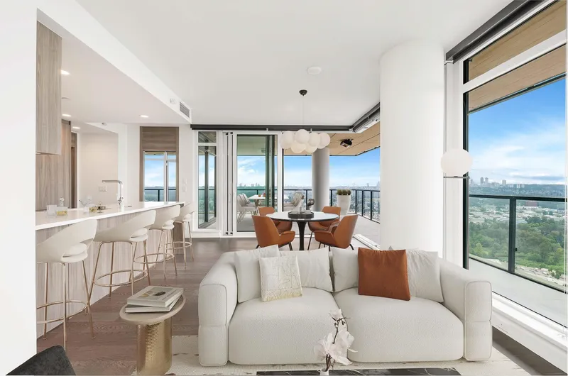 3902 4890 LOUGHEED HIGHWAY - photo 3 of 3