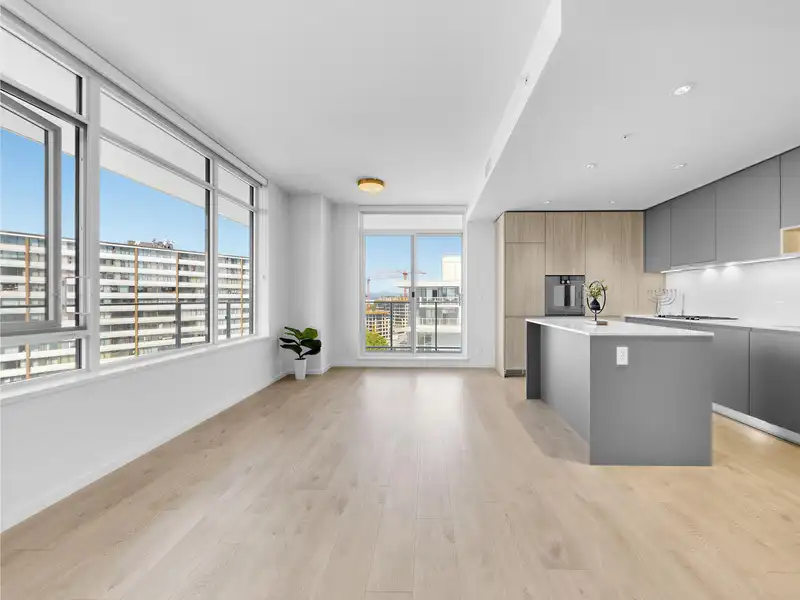 1101 6788 MINORU BOULEVARD - photo 4 of 31