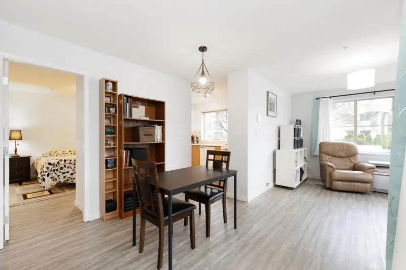 105 2432 WELCHER AVENUE - photo 2 of 23