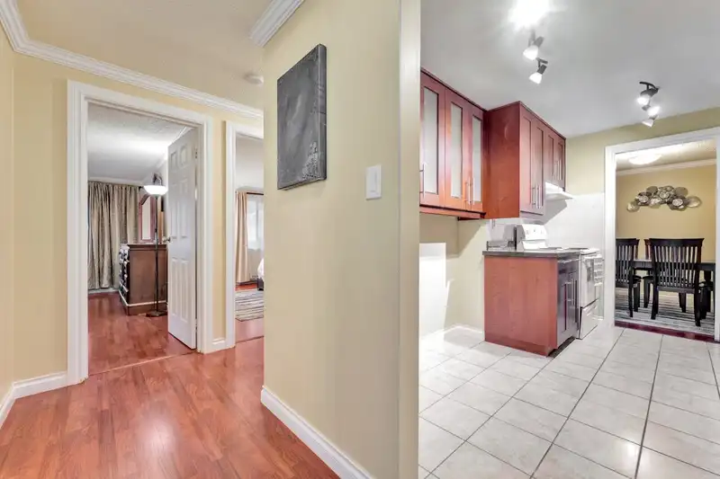 214 7297 MOFFATT ROAD - photo 3 of 22