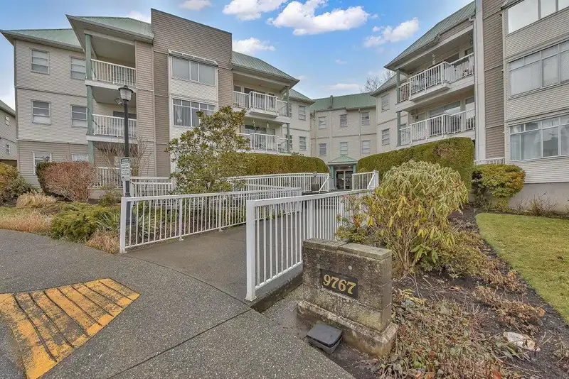 104 9767 140 STREET - photo 1 of 35