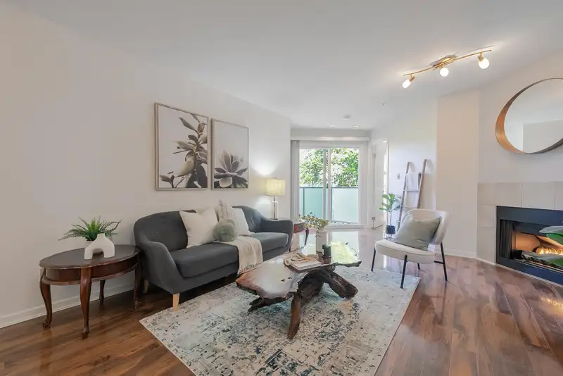 309 518 THIRTEENTH STREET - photo 1 of 27