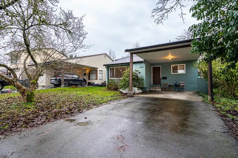 6666 133B STREET - photo 1 of 40