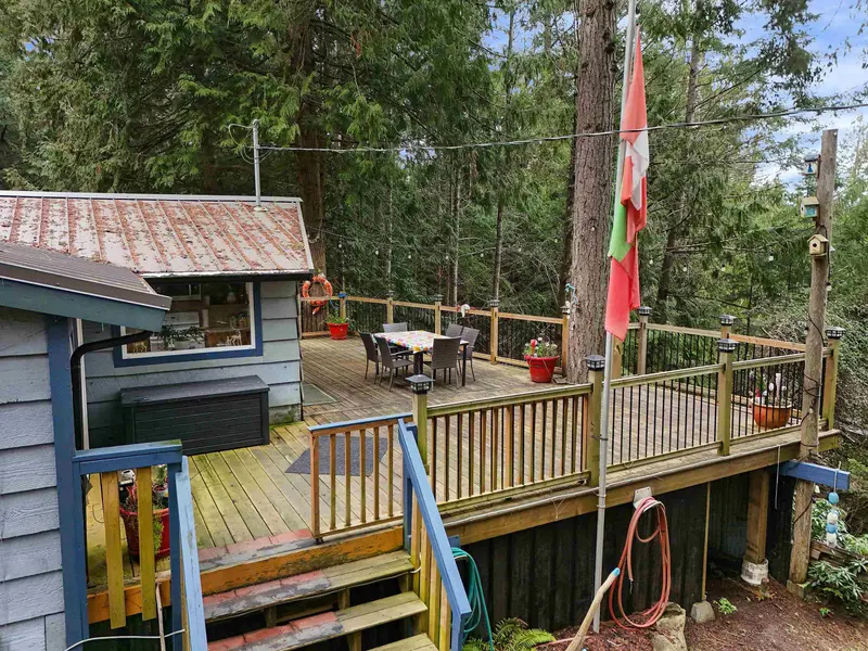 493 ABBOTT ROAD - photo 3 of 25