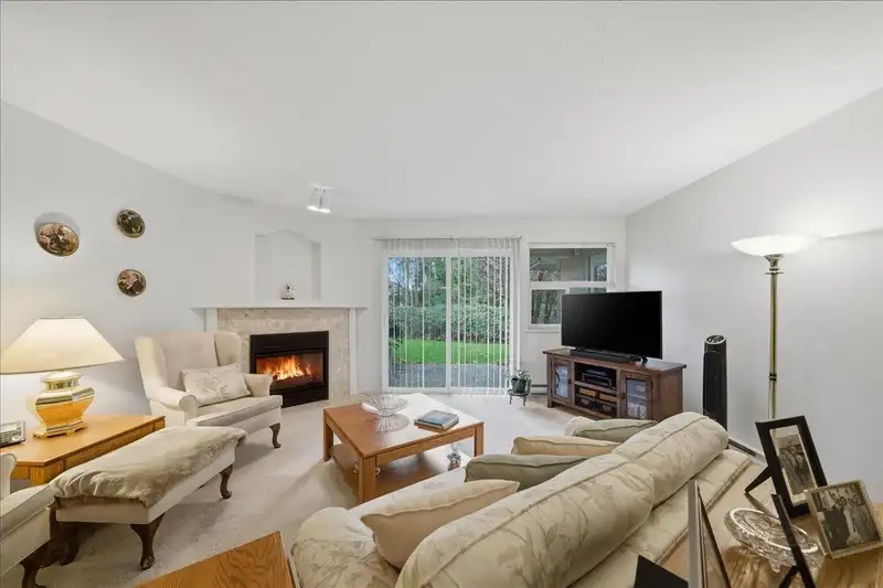 23 12071 232B STREET - photo 2 of 35