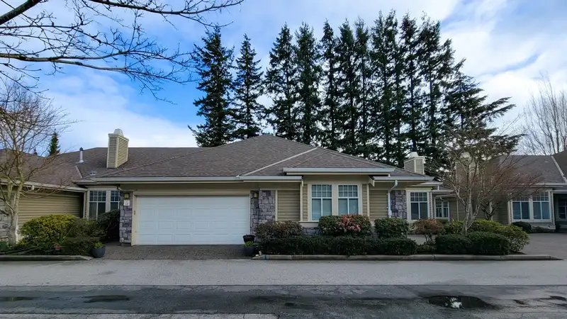 19 15677 24 AVENUE - photo 1 of 19