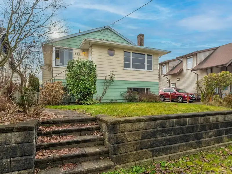 420 ALBERTA STREET - photo 2 of 28
