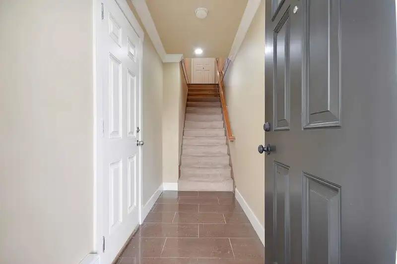 53 7156 144 STREET - photo 2 of 40