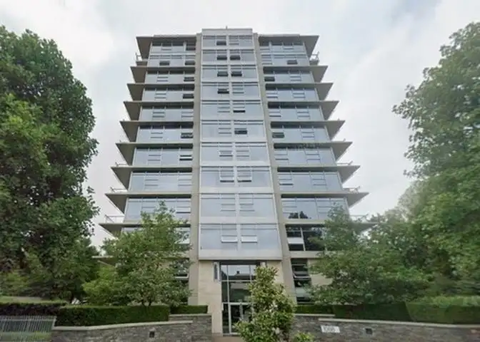 902 1088 W 14TH AVENUE - photo 1 of 26