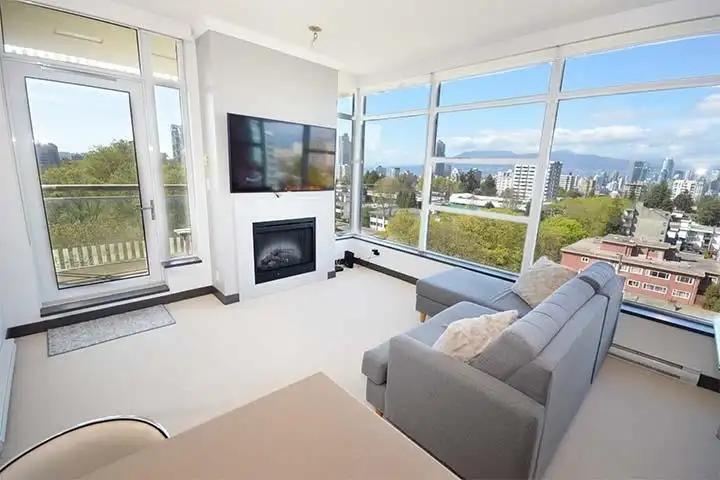 902 1088 W 14TH AVENUE - photo 2 of 26