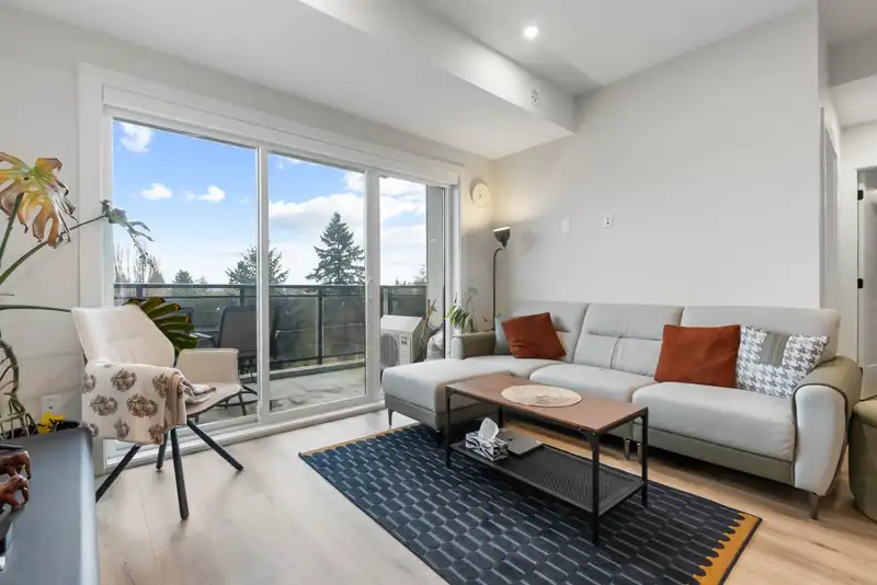 506 6285 KING GEORGE BOULEVARD - photo 2 of 30