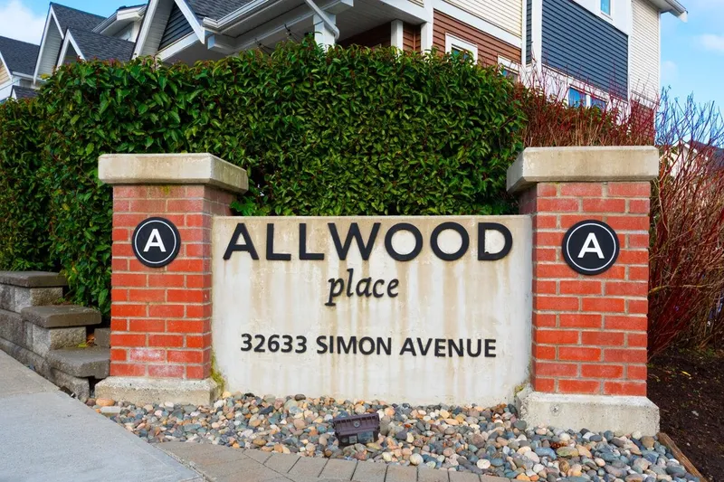 142 32633 SIMON AVENUE - photo 2 of 25