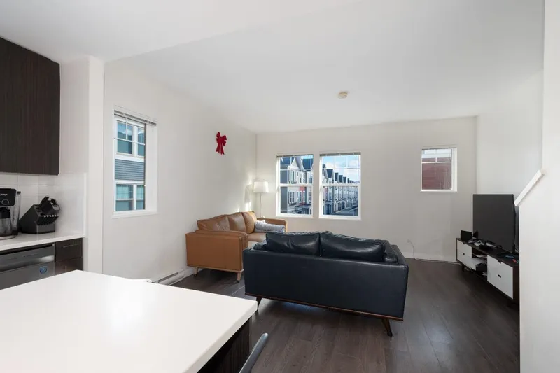 142 32633 SIMON AVENUE - photo 4 of 25