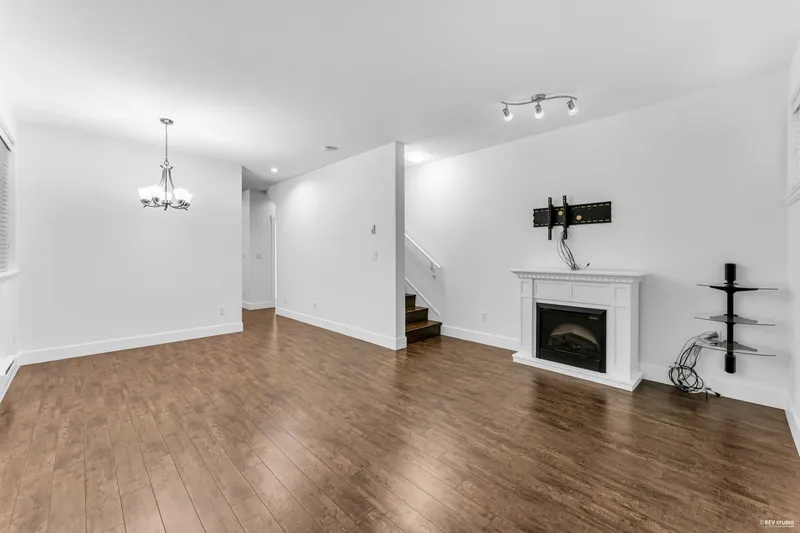 48 8418 163 STREET - photo 3 of 25