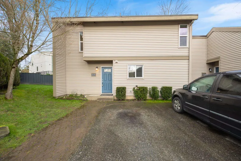 6174 W GREENSIDE DRIVE - photo 3 of 25