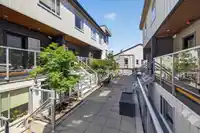 217 455 E 16TH AVENUE - thumbnail 32
