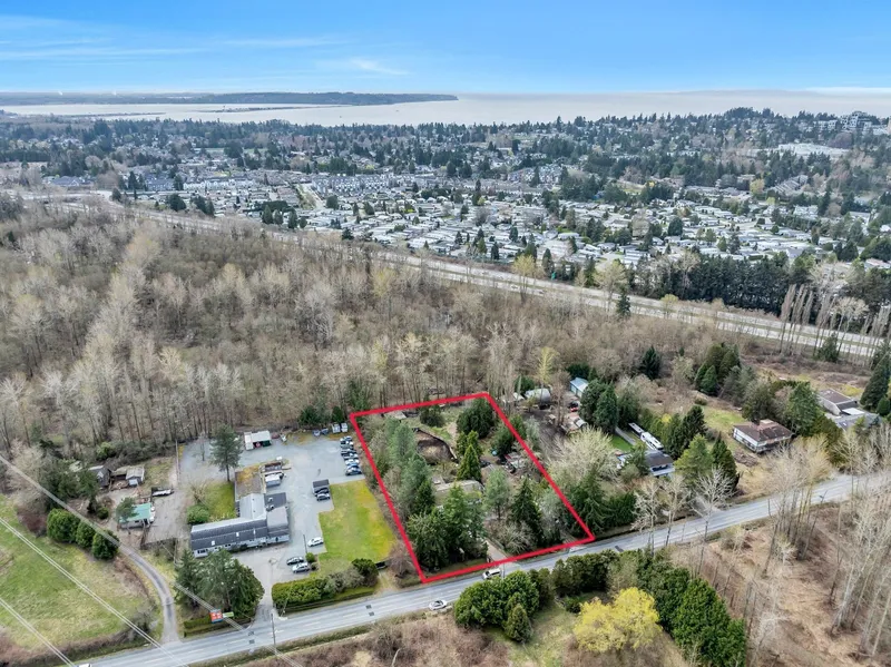 16216 20 AVENUE - photo 2 of 16