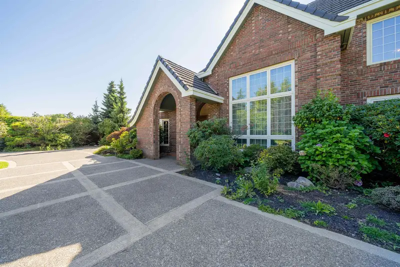 12351 GILBERT ROAD - photo 3 of 25