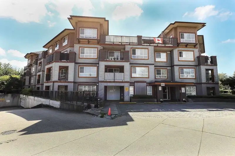 213 6960 120 STREET - photo 1 of 27