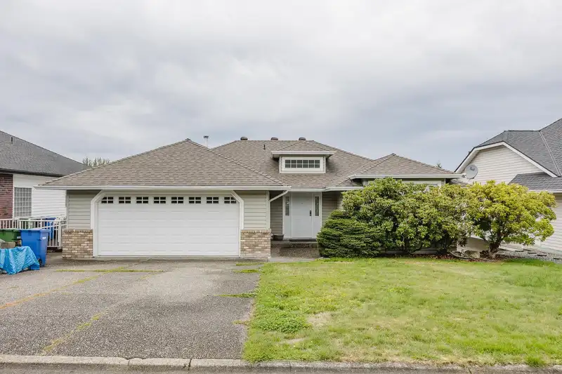 3687 LETHBRIDGE DRIVE - photo 1 of 40